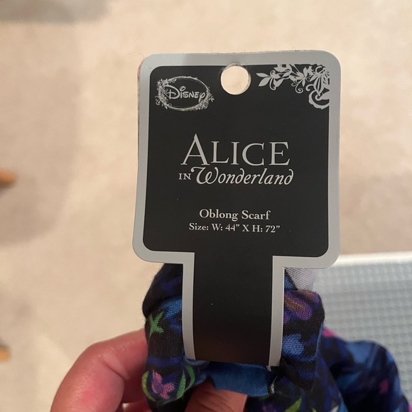 Disney Scarves - Picture 4 of 8